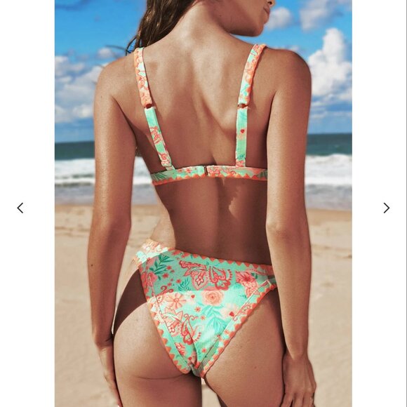 NWT Cupshe Retro Plunging Green & Orange Floral‎ Bikini Set Small - Picture 5 of 6